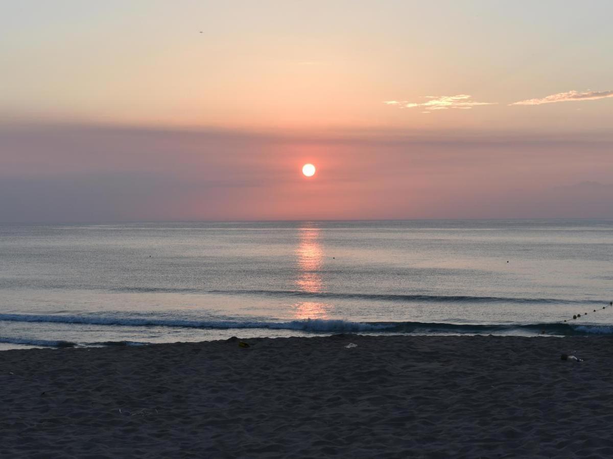 Beach Side Inn Shirahama Шимода Екстериор снимка